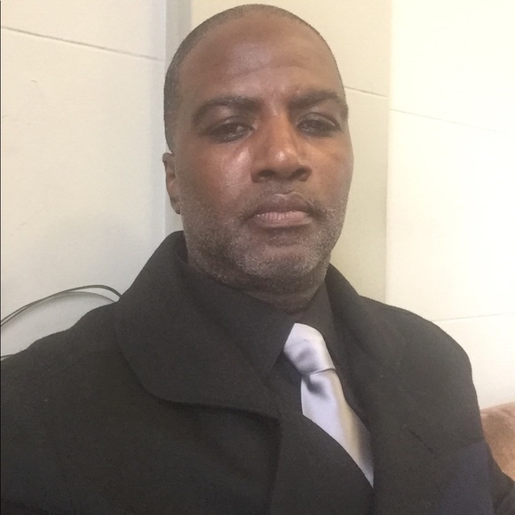 Meet your Posher, Kevin - Picture 1 of 1